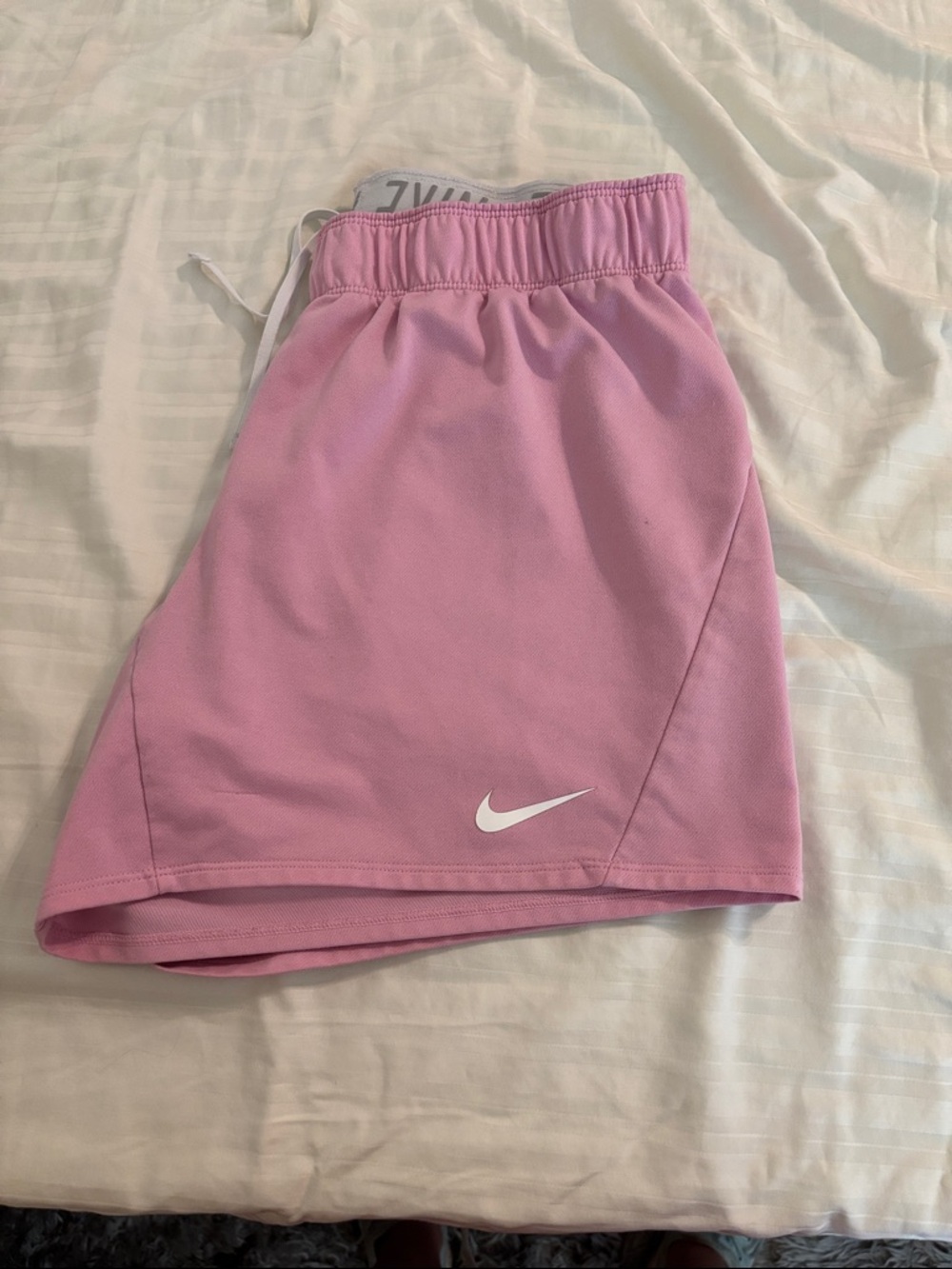 Nike Shorts - Pink